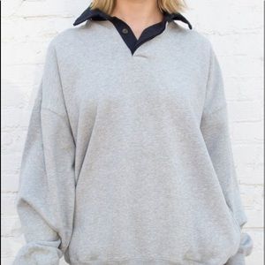 Brandy Melville Archer Sweatshirt